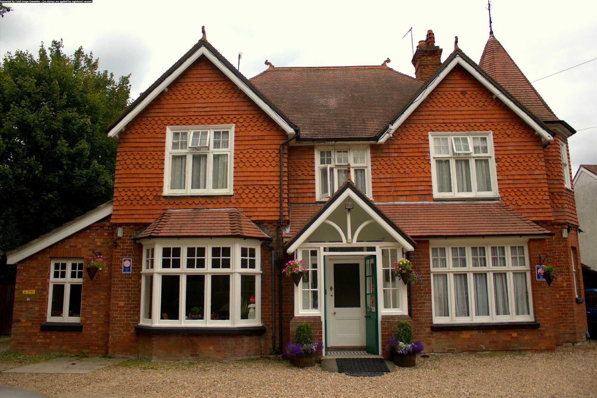 Gatwick Turret Guest House Horley Buitenkant foto